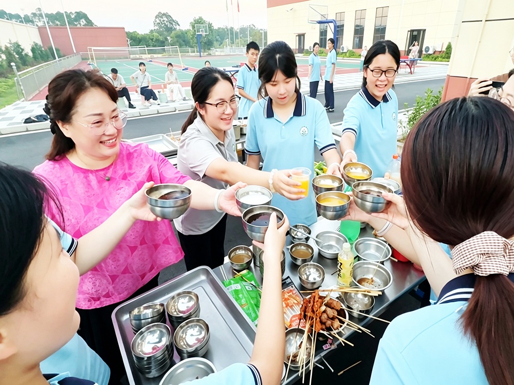 新乡正规青少年叛逆教育学校联系电话与择校指南