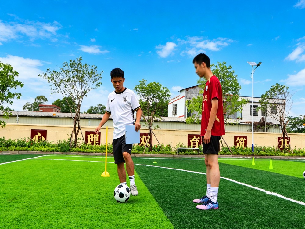 荆门孩子厌学不读书管教学校联系电话与择校指南